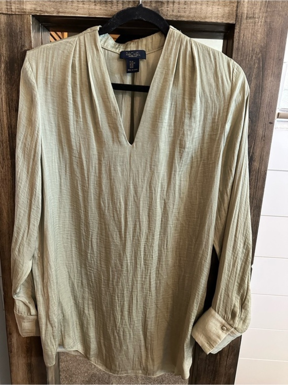 Rachel Rachel Roy Sage Green Satin V-Neck Blouse M Elevated Basics Resrtwear